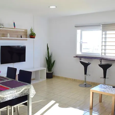 Cataleya's Southairportflat Panoramic Views 24 H Check In & Pick Up Service