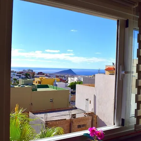 Cataleya's Southairportflat Panoramic Views 24 H Check In & Pick Up Service Apartment *